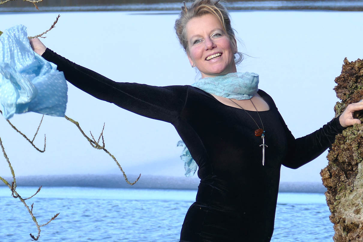 Promigeflüster Tina Benz - singt Duett mit Gunter Gabriel ...