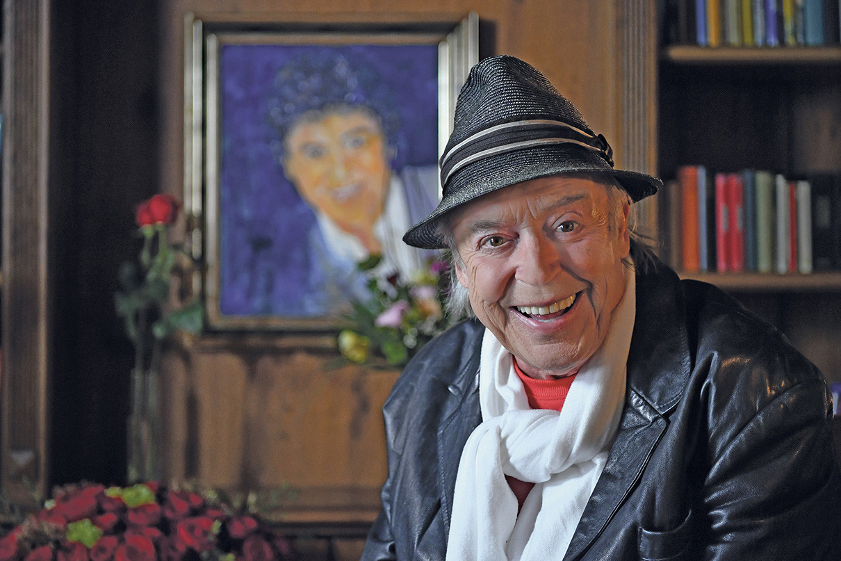 Tony Marshall